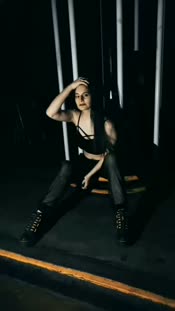 124087