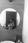 196663