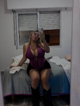 704477
