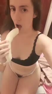 5890