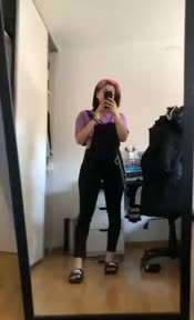 718