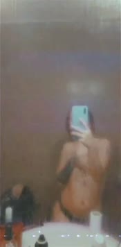 69136