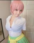 10588